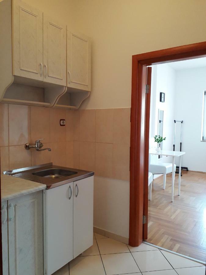 Apartman Dunja Ns 2 Novi Sad Eksteriør billede